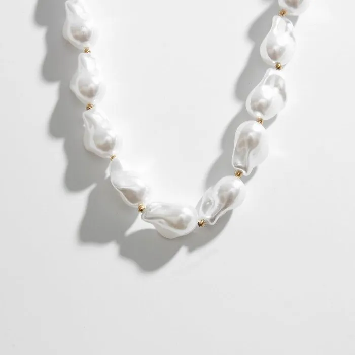 Biella Vintage Necklaces Bold Pearl Choker Necklace
