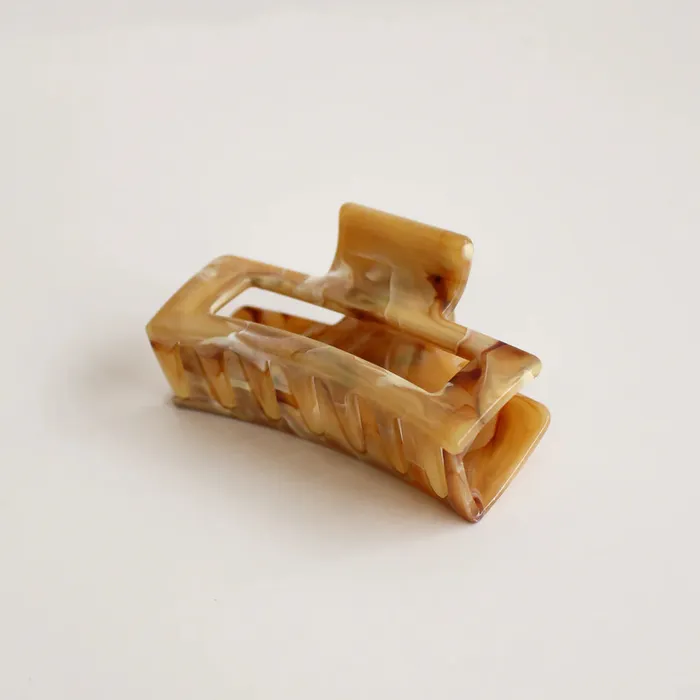 Candlewick Gift Shop Rings Open Shape Hair Clip Taupe