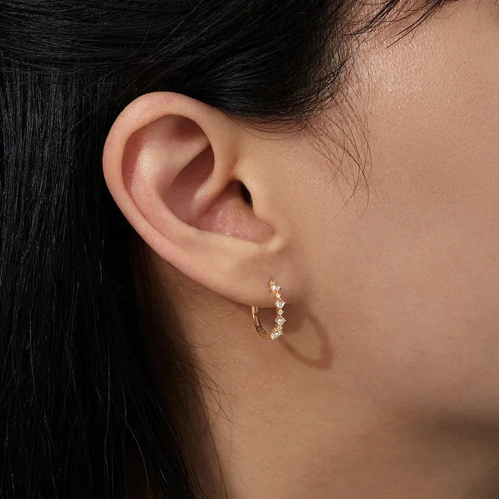 Earrings AURELIE GI AUDREY Rose Cut White Sapphire Single Huggie Hoop
