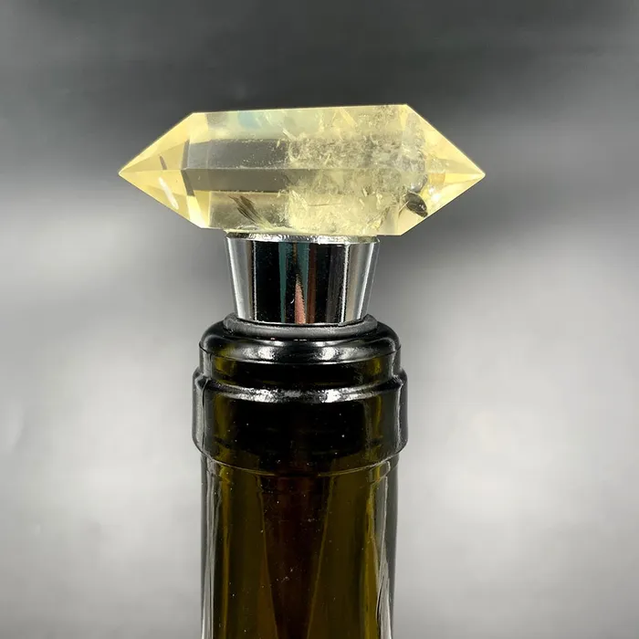 Earrings metamorphidi Double Terminated Crystal Wine Stopper