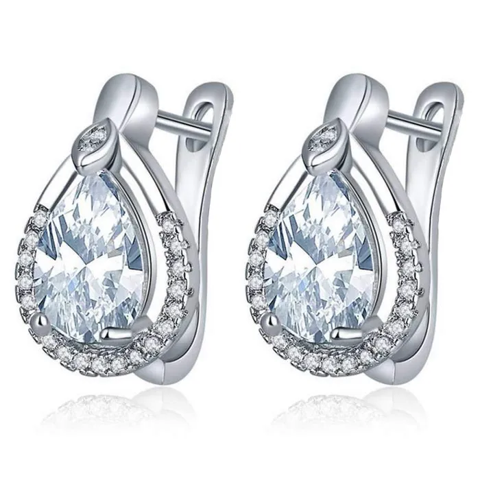 Earrings Yellow Chimes Yellow Chimes Exclusive Crystal Collection Cubic Zircon Platinum Plated Clipon Earrings For Women Earrings Yellow Chimes Yellow Chimes Exclusive Crystal Collection Cubic Zircon Platinum Plated Clipon Earrings For Women