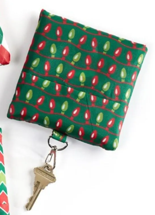 Fold Away Shopping Bag Holiday Gift Craft Earrings Fold Away Shopping Bag Holiday Gift Craft Earrings
