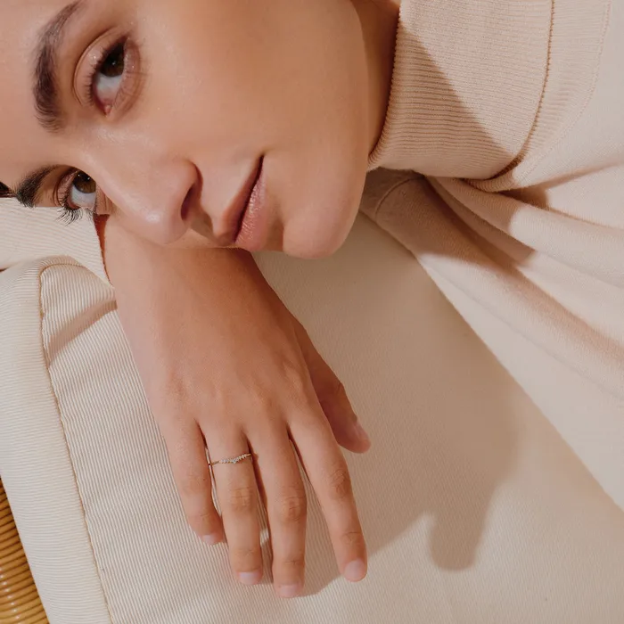 FROST Curved Diamond Ring AURELIE GI Rings