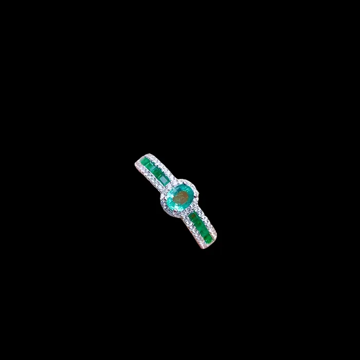 Metamorphidi Rings Luxury Green Emerald Ring