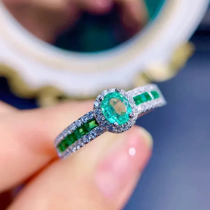 Metamorphidi Rings Luxury Green Emerald Ring