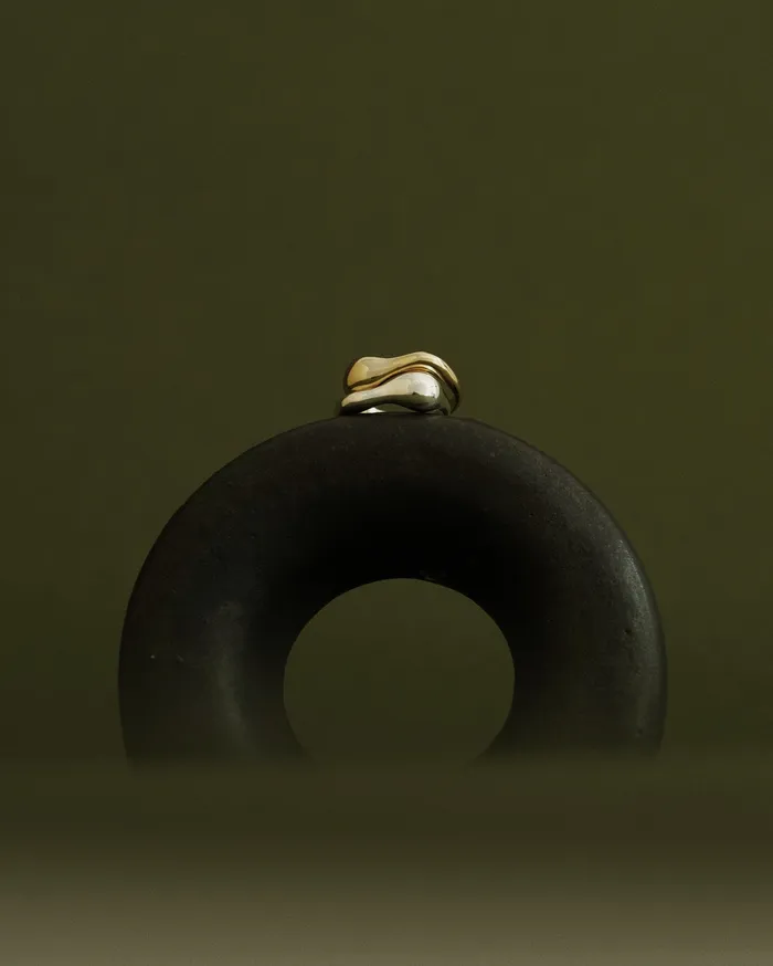 MYJN Rings Udele Molten Stacking Ring