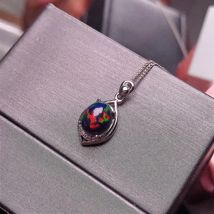 Necklaces Metamorphidi 7x9 Black Opal Necklace Natural Black Opal Leaf Pendant Necklace in Sterling Silver