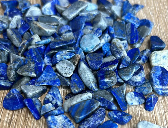 Necklaces RESIN ART HUB Blue Agate Colored Chips for Resin Art 200gm