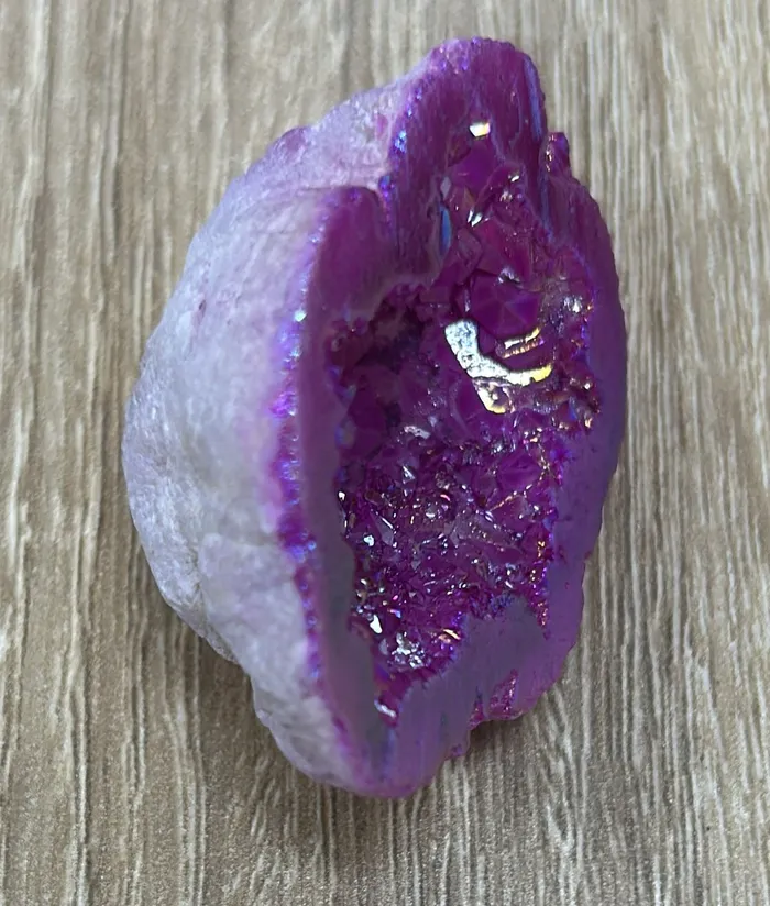 Necklaces Resinarthub Rose Red Crystal Stones for Resin Art