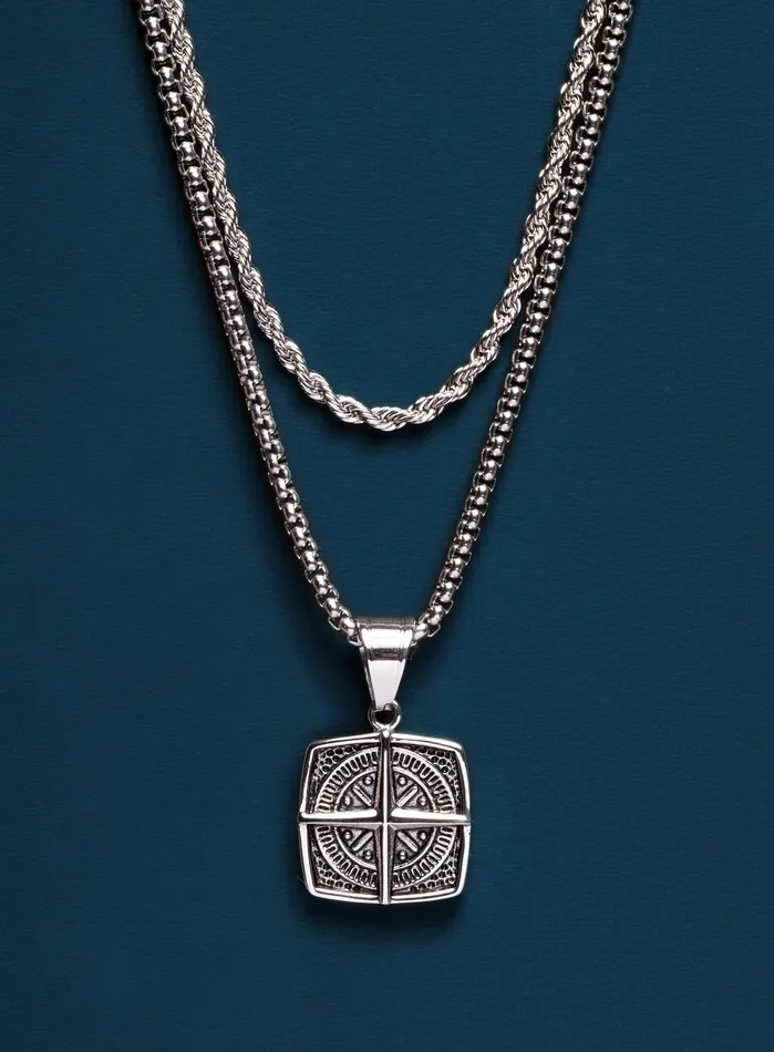 Necklaces Waterproof Compass Necklace Set for Men WE ARE ALL SMITH Mens Jewelry Clothing Necklaces Waterproof Compass Necklace Set for Men WE ARE ALL SMITH Mens Jewelry Clothing