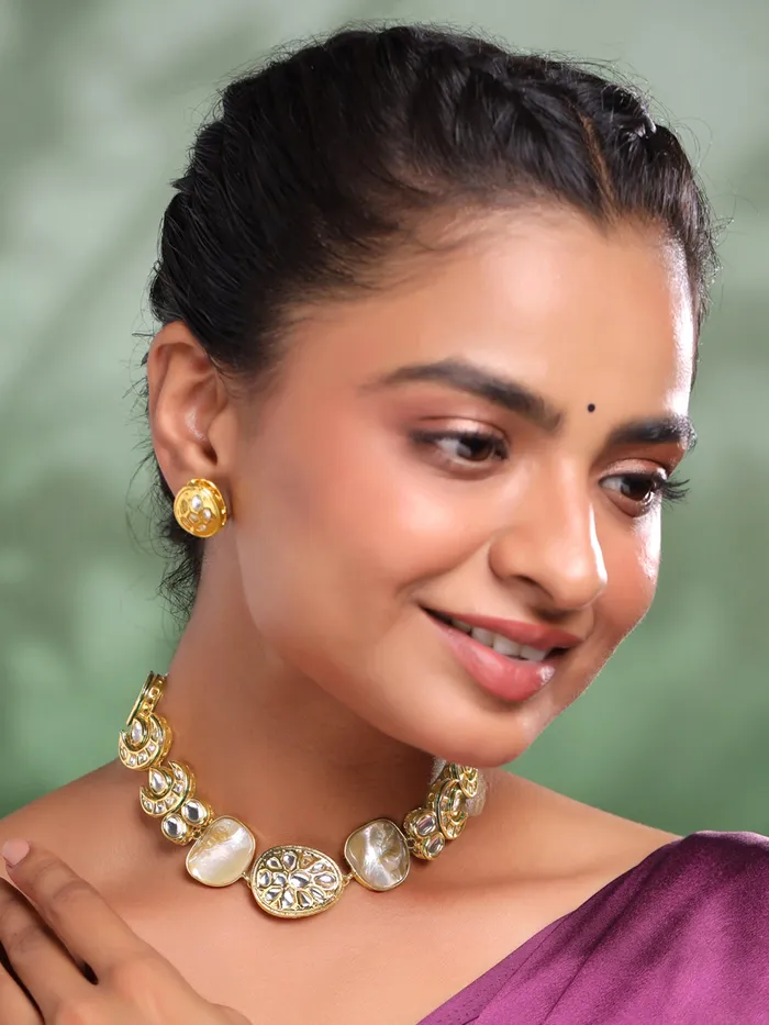 Necklaces Yellow Chimes Jewellery Set for Women Golden Kundan Stone Necklace Set for Women Eternal Classics Traditional Gold Plated Jewelery Set for Girls Birthday Anniversary Gift for Women Wife Yellow Chimes