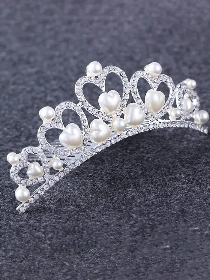 Necklaces Yellow Chimes Melbees by Yellow Chimes Tiara for Girls and Kids Silver Plated Crown for Girls Heart Princess Tiara Hair Comb Pin for Girls and Kids Gift for Girls Kids