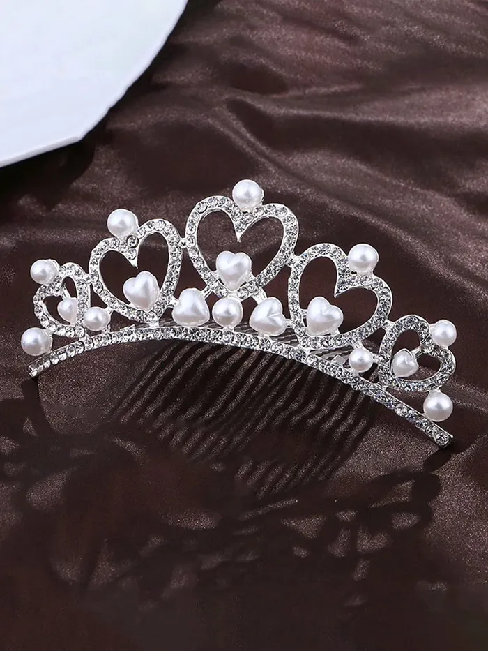 Necklaces Yellow Chimes Melbees by Yellow Chimes Tiara for Girls and Kids Silver Plated Crown for Girls Heart Princess Tiara Hair Comb Pin for Girls and Kids Gift for Girls Kids