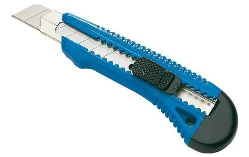 Resin Art Hub Necklaces Utility Knife with Extra Blades for Art and Craft