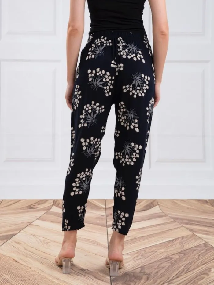 Rings Candlewick Gift Shop Black Cream OneSize Floral Pants