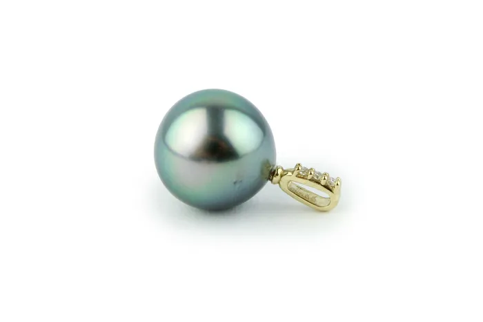 Tahitian Flashy Rainbow Pearl Diamond clat Pendant or Necklace on 14KYG Kamoka Pearl Necklaces