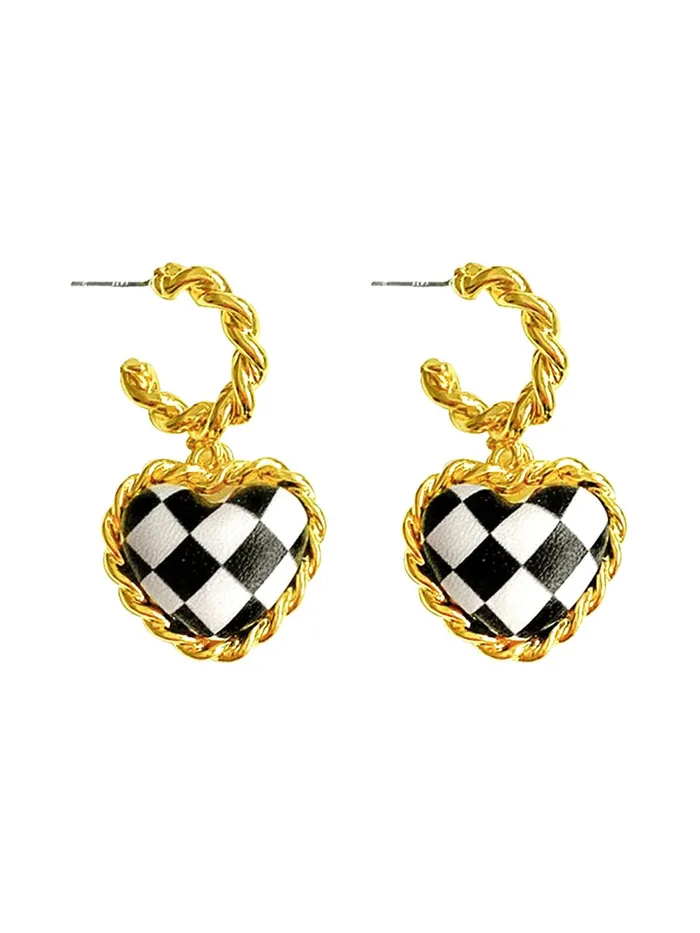 Yellow Chimes Earrings for Women and Girls Drop Earrings for Girls Gold Toned Black White Heart Designed Drop Earrings Birthday Gift for girls and women Anniversary Gift for Wife Yellow Chimes Earrings Yellow Chimes Earrings for Women and Girls Drop Earrings for Girls Gold Toned Black White Heart Designed Drop Earrings Birthday Gift for girls and women Anniversary Gift for Wife Yellow Chimes Earrings