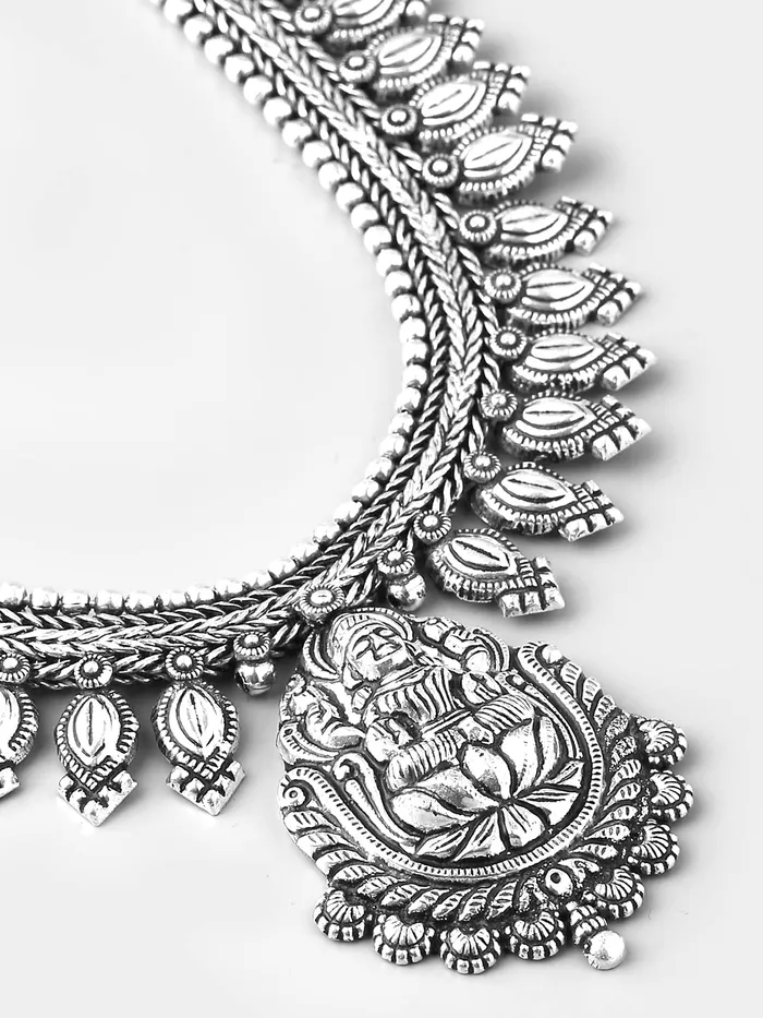 Yellow Chimes Earrings Yellow Chimes Oxidised Jewellery Set for Women Authentic Kolhapuri Work Handmade Silver Traditional Choker Necklace Sets for Women and Girls