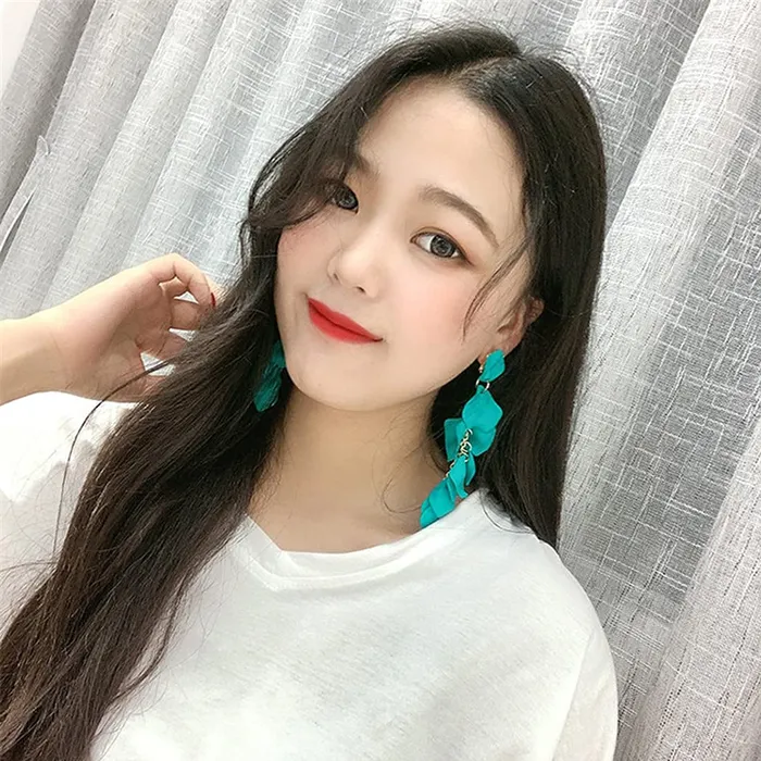 Yellow Chimes Elegant Latest Fashion Gold Plated Teal Blue Colour Flower Petals Design Dangler Earrings for Women and Girls Medium YCFJERPETLDNGTBL Yellow Chimes Necklaces