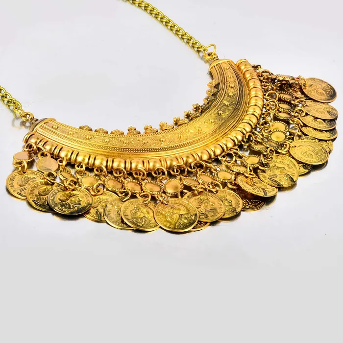 Yellow Chimes Indian Fusion Gold Necklace for Women And Girls Yellow Chimes Necklaces