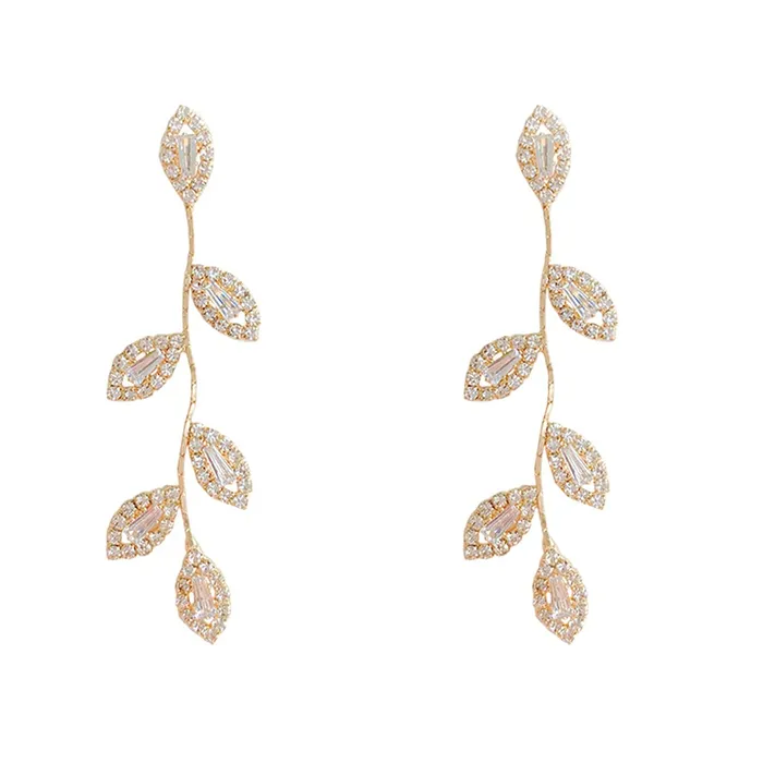 Yellow Chimes Necklaces Yellow Chimes Earrings For Women Gold Toned Leaflet Designed Crystal Studded Long Linear Dangler Earrings For Women and Girls Yellow Chimes Necklaces Yellow Chimes Earrings For Women Gold Toned Leaflet Designed Crystal Studded Long Linear Dangler Earrings For Women and Girls