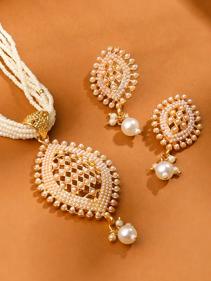 Yellow Chimes Necklaces Yellow Chimes Jewellery Set For Women Golden Necklace Set for Women Eternal Classics Traditional Long Gold Plated Jewellery Set for Girls Birthday Anniversary Gift for Women Wife